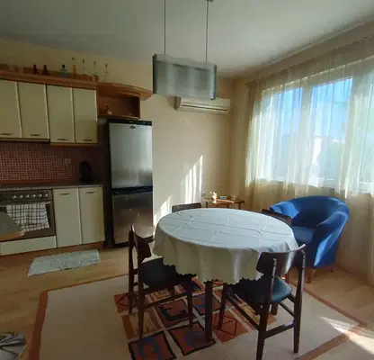 Photo 2 — 4-bedroom apartment in Stara Zagora, Operata
