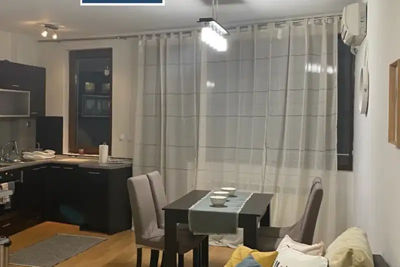 4-bedroom apartment in Pleven, Shirok Centyr