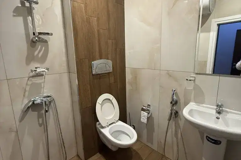 4-bedroom apartment in Pleven, Shirok Centyr