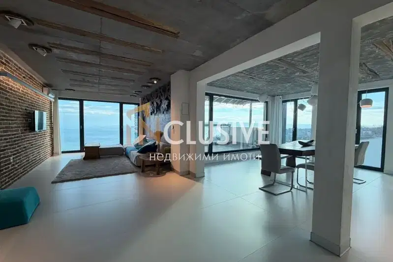 4-bedroom apartment in Varna, Sveti Nikola