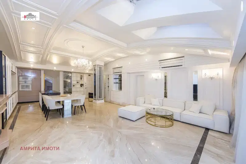 4-bedroom apartment in Sofiya, Vitosha
