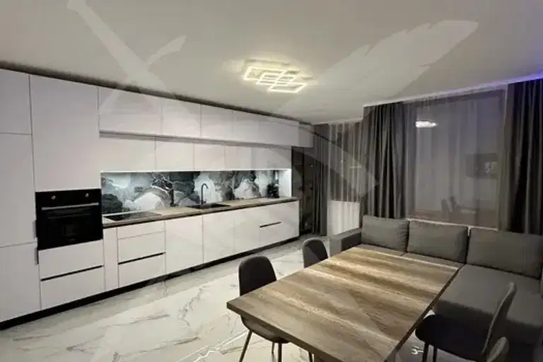 4-bedroom apartment in Varna, Vyzrajdane 1