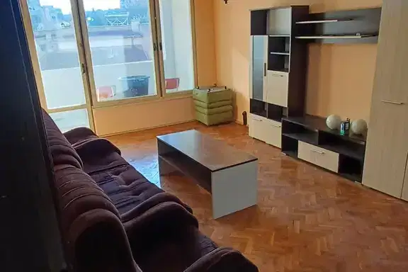Многостаен апартамент в Кърджали, Възрожденци