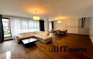 Многостаен апартамент в София, в.з.Киноцентъра