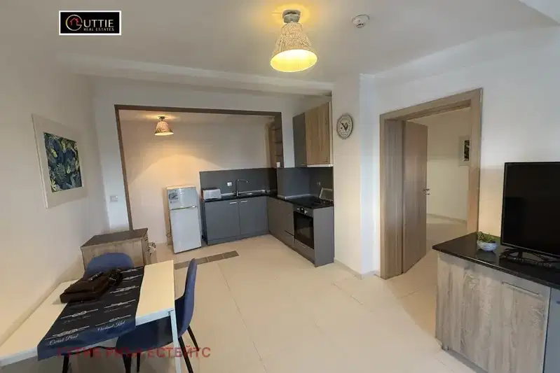Two-room apartment in Studentski Grad with elevator