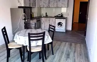 Двустаен апартамент с тераса в Банишора, София