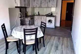 Двустаен апартамент с тераса в Банишора, София