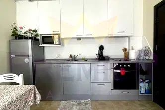 Двустаен апартамент с паркомясто в Бриз, Варна