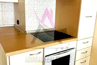 Двустаен апартамент във Варна, Бриз