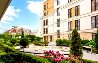2-стаен апартамент с басейн и паркомясто в Бриз, Варна