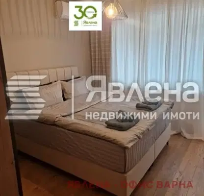 Снимка 4 — Двустаен апартамент във Варна, Централна поща