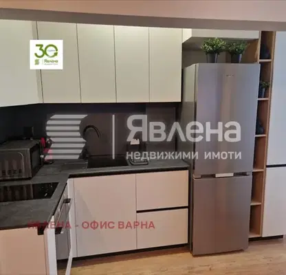 Снимка 5 — Двустаен апартамент във Варна, Централна поща