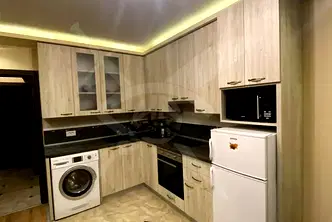 Двустаен апартамент във Варна, Център
