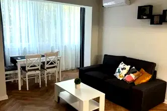 Двустаен апартамент в Пловдив, Център