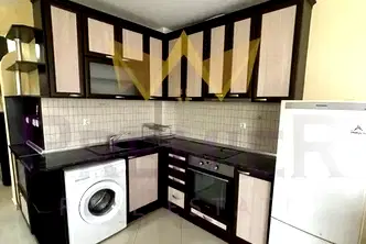 Двустаен апартамент във Варна, Център