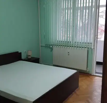 Снимка 5 — Двустаен апартамент в Русе, Център