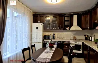 Двустаен апартамент в Бургас, Център