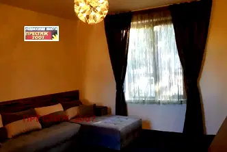 Двустаен апартамент в Шумен, Център