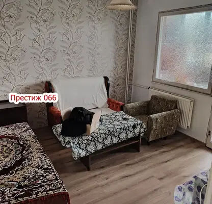 Снимка 3 — Двустаен апартамент в Шумен, Център