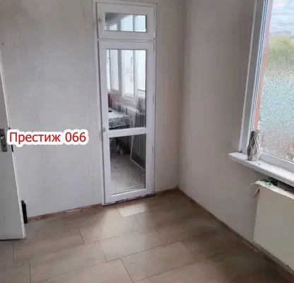 Снимка 5 — Двустаен апартамент в Шумен, Център
