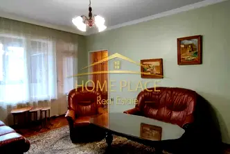 Двустаен апартамент във Варна, Център