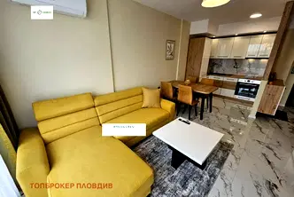 Двустаен апартамент в Пловдив, Център