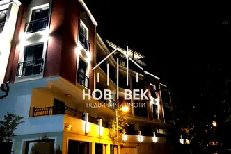 Двустаен апартамент във Варна, Център