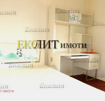 Снимка 5 — Двустаен апартамент в София, Център