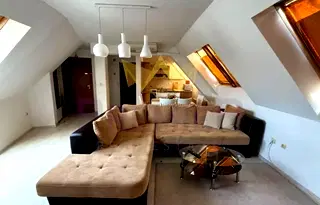 Двустаен апартамент във Варна, Център