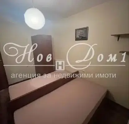 Снимка 5 — Двустаен апартамент с отделен вход на партер във Варна, Цветен квартал