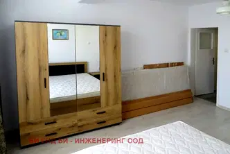 Двустаен апартамент в София, Дианабад