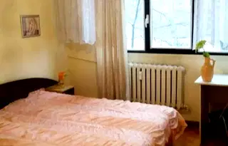 Двустаен апартамент в София, Изток