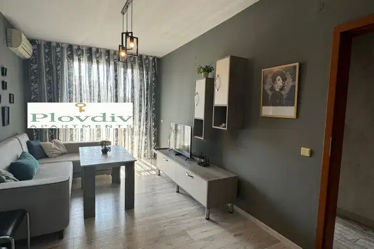Двустаен апартамент в Пловдив, Каменица 1
