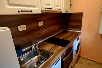 Двустаен апартамент в София, Карпузица