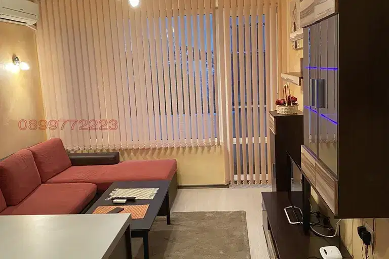 2-room apartment in Lazur, Burgas, near the sea