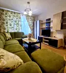 Двустаен апартамент с остъклена тераса в Лазур, Бургас