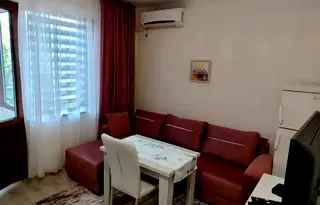 Двустаен апартамент във Варна, Левски 1