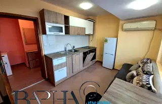 Двустаен апартамент във Варна, Левски 1