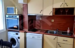 Двустаен апартамент във Варна, Левски 1