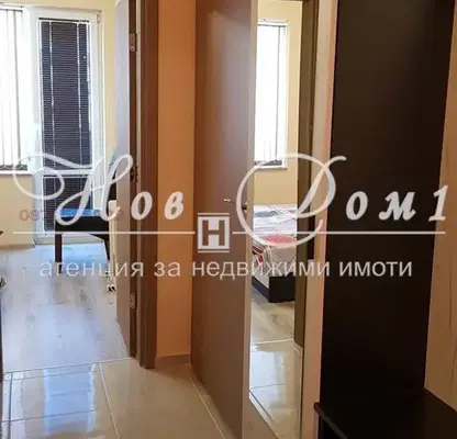 Снимка 4 — Двустаен апартамент във Варна, Левски 2