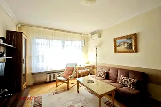 Двустаен апартамент в София, Лозенец