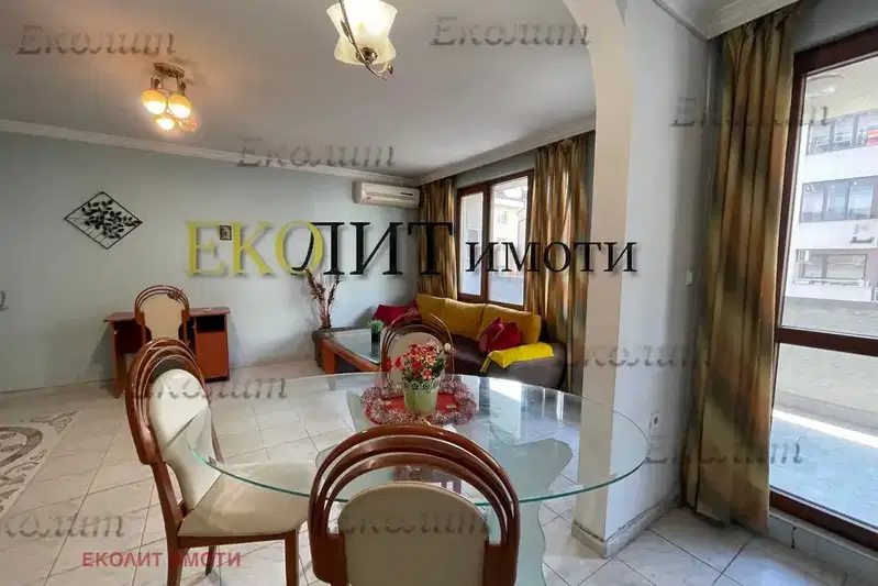 Двустаен апартамент в София, Лозенец