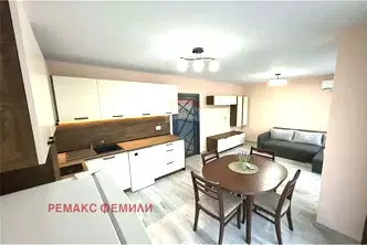 Двустаен апартамент във Варна, Лятно кино Тракия