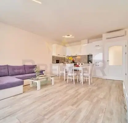 Photo 3 — 2-bedroom apartment in Varna, Alen Mak