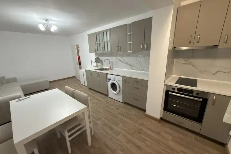2-bedroom apartment in Sofiya, Mladost 1