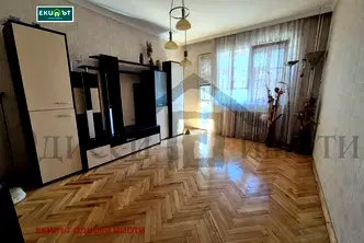Двустаен апартамент във Варна, Младост 2