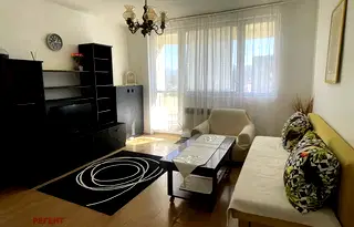 Двустаен апартамент в Габрово, Младост