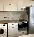 Двустаен апартамент във Варна, Погреби