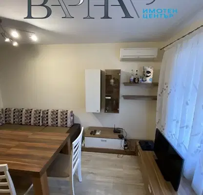 Снимка 5 — Двустаен апартамент във Варна, Погреби
