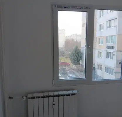 Снимка 3 — Двустаен апартамент с югоизточно изложение в Дружба 1, София